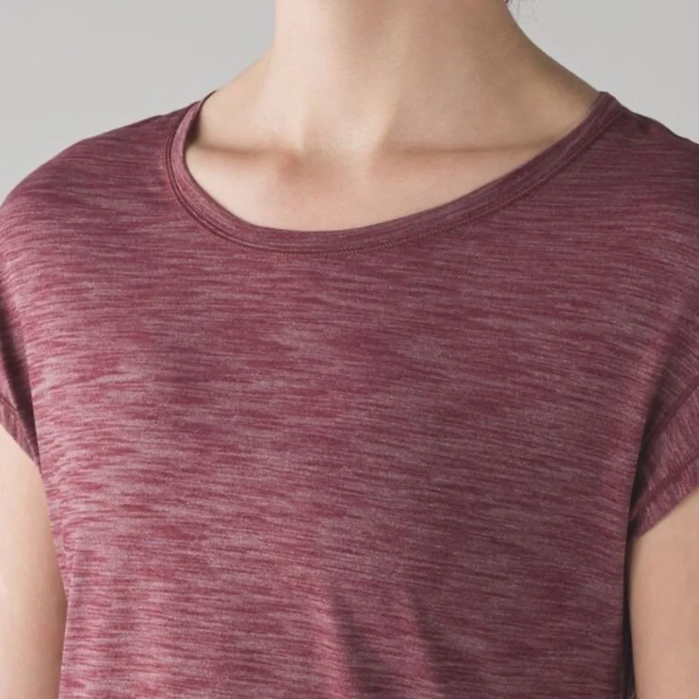 Lululemon Lost In Pace Short Sleeve Sleeve T-Shirt Size 10 - Picture 3 of 11